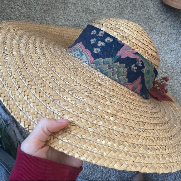 SOLD Wide Brim Sunhat with ribbon and fall leaves - Picture 9 of 10